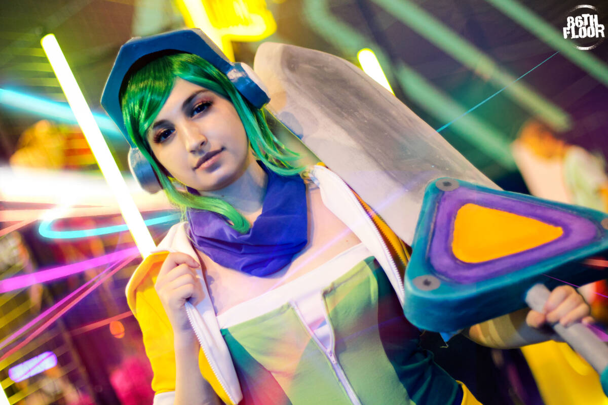 BoxBox Riven Cosplay - post - Imgur