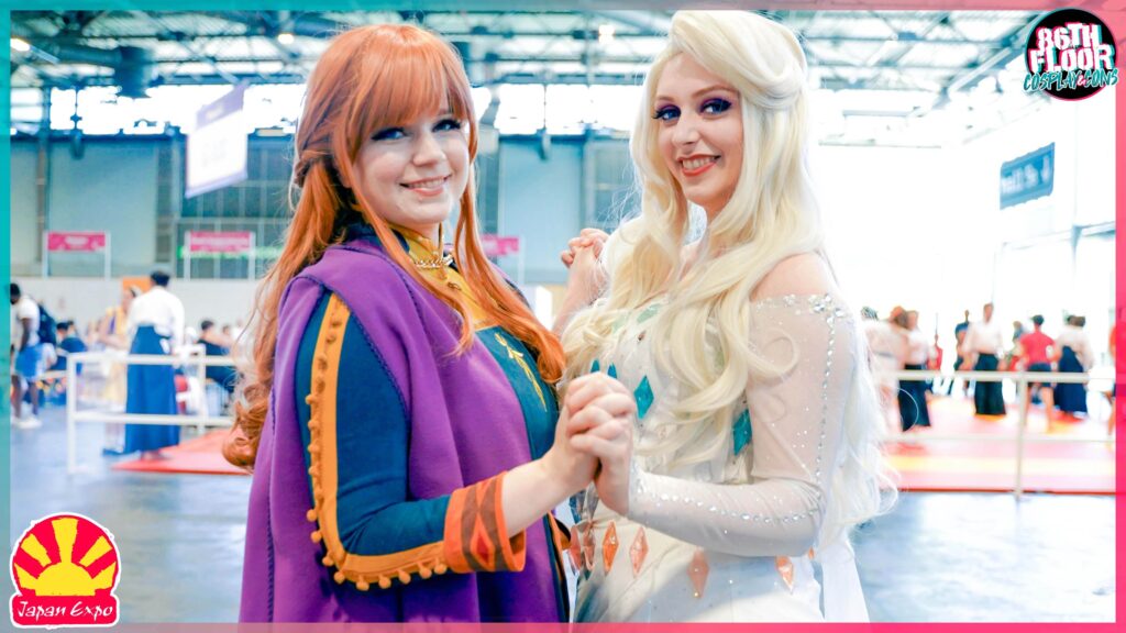 Anna and Elsa cosplayers from Frozen 2 from Japan Expo 2022
