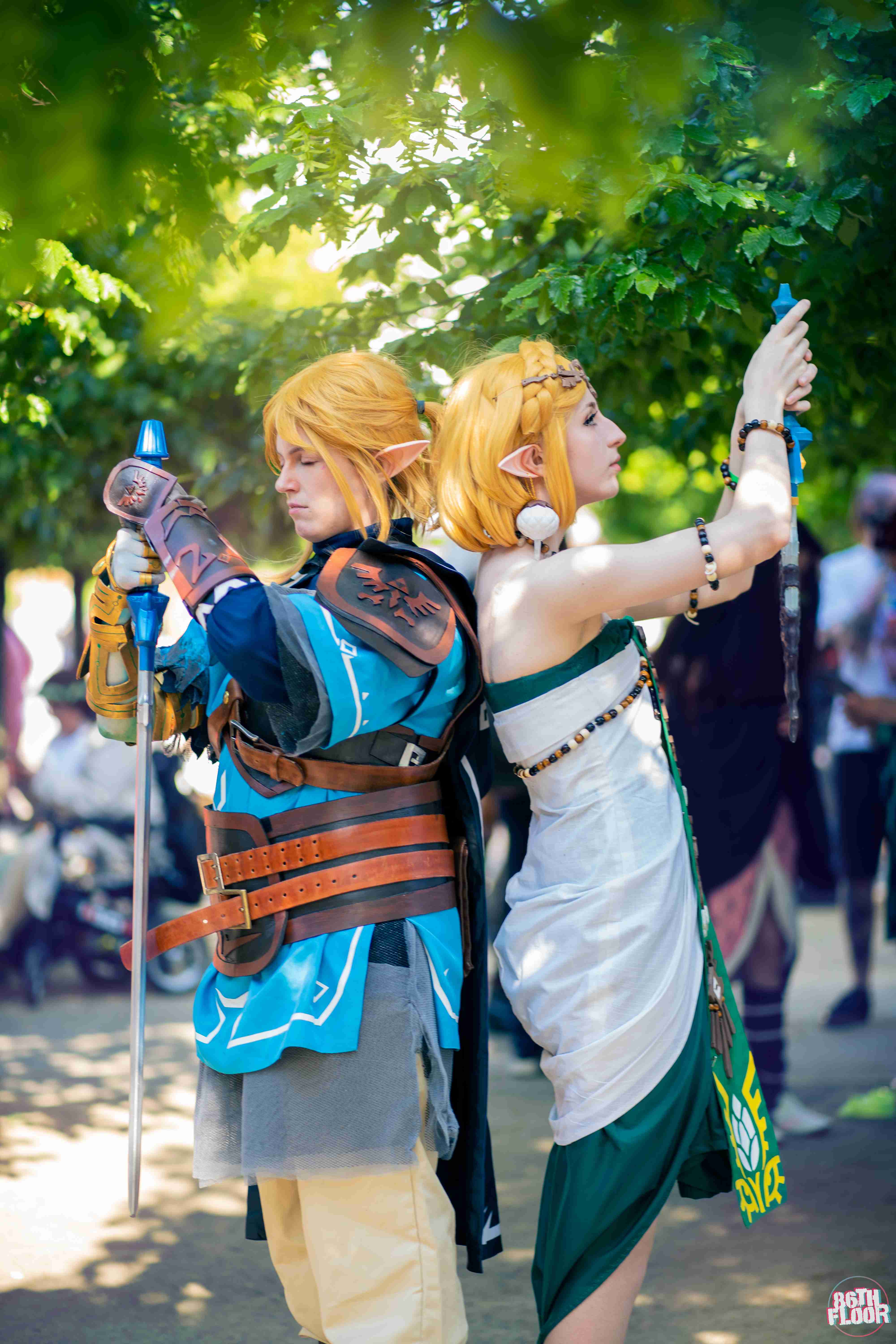 Link and Zelda The Legend of Zelda Tears of the Kingdom London MCM Comic Con 2023 86th Floor Cosplay and Cons